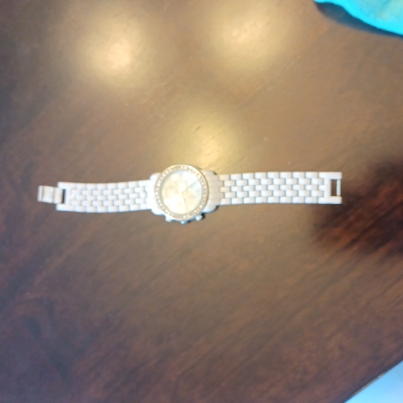 Watch - Picture 3 of 3